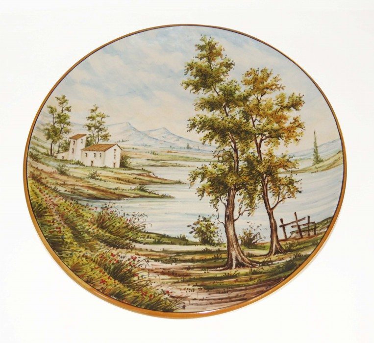 Vaso in ceramica di Castelli con paesaggio dipinto a mano
